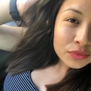 Meet your Posher, Roxana